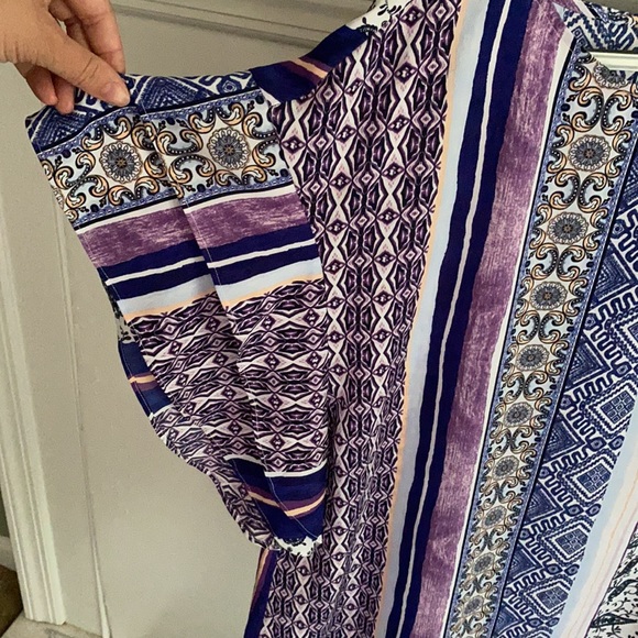 Chico’s patterned shirt - Picture 2 of 4